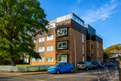Diana Close, South Woodford E18