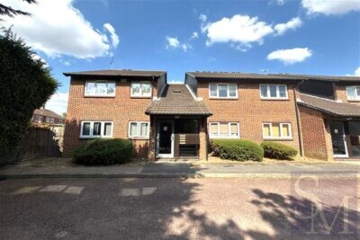 Hereward Green, Loughton, IG10