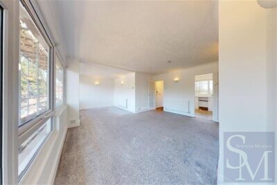 St Winifreds Close, Chigwell IG7