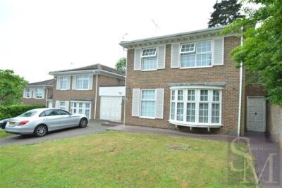 Hazelwood, Loughton IG10
