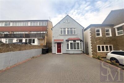 Princes Road, Buckhurst Hill, IG9