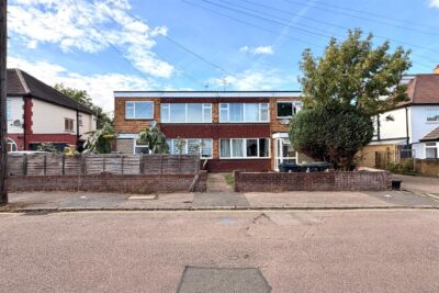 Bennett House, Loughton, IG10